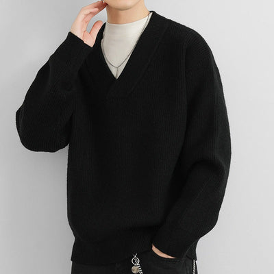Elliott - Classic V-Neck Knitted Sweater