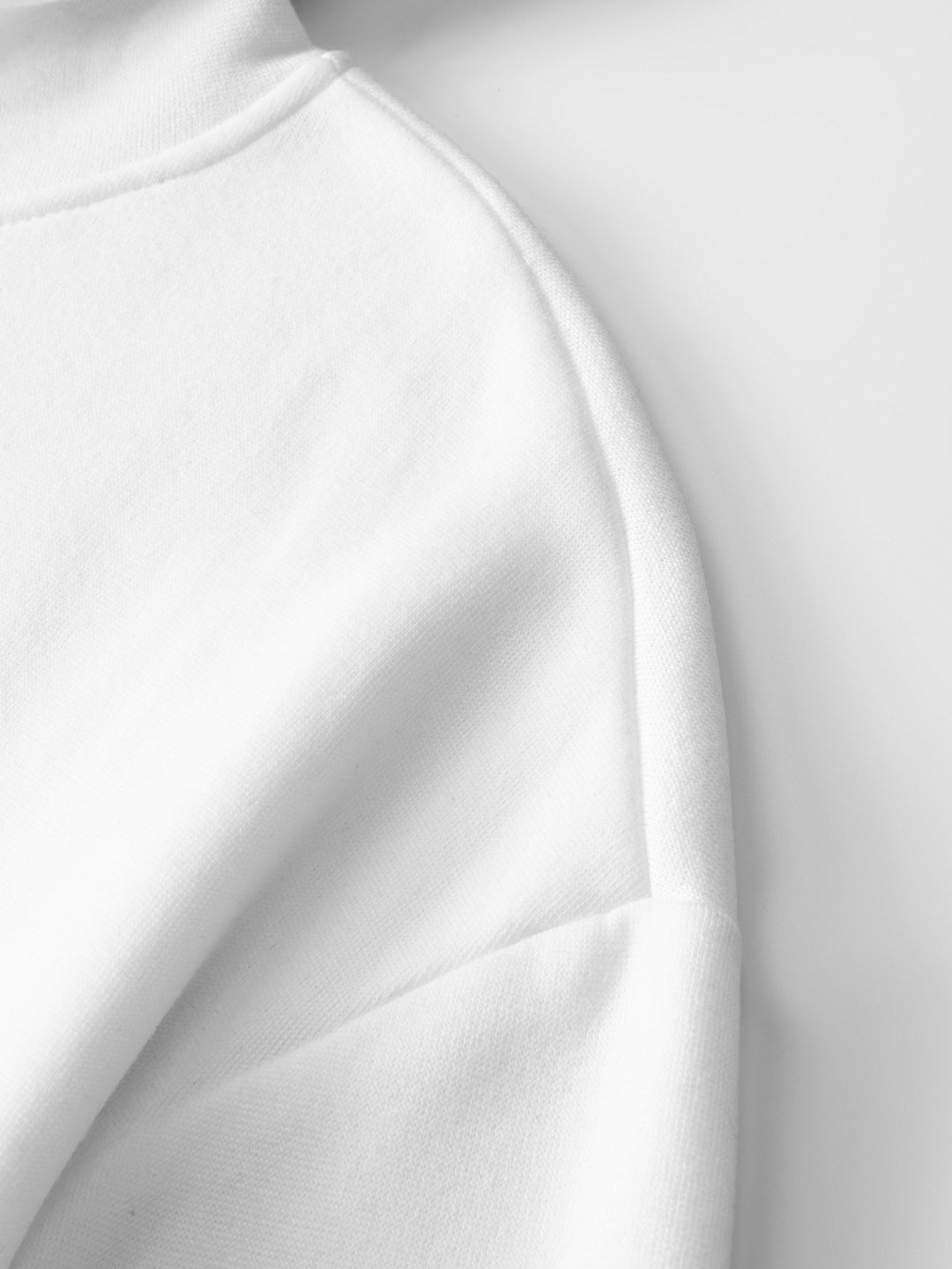Elegant Knitted Hoodie White