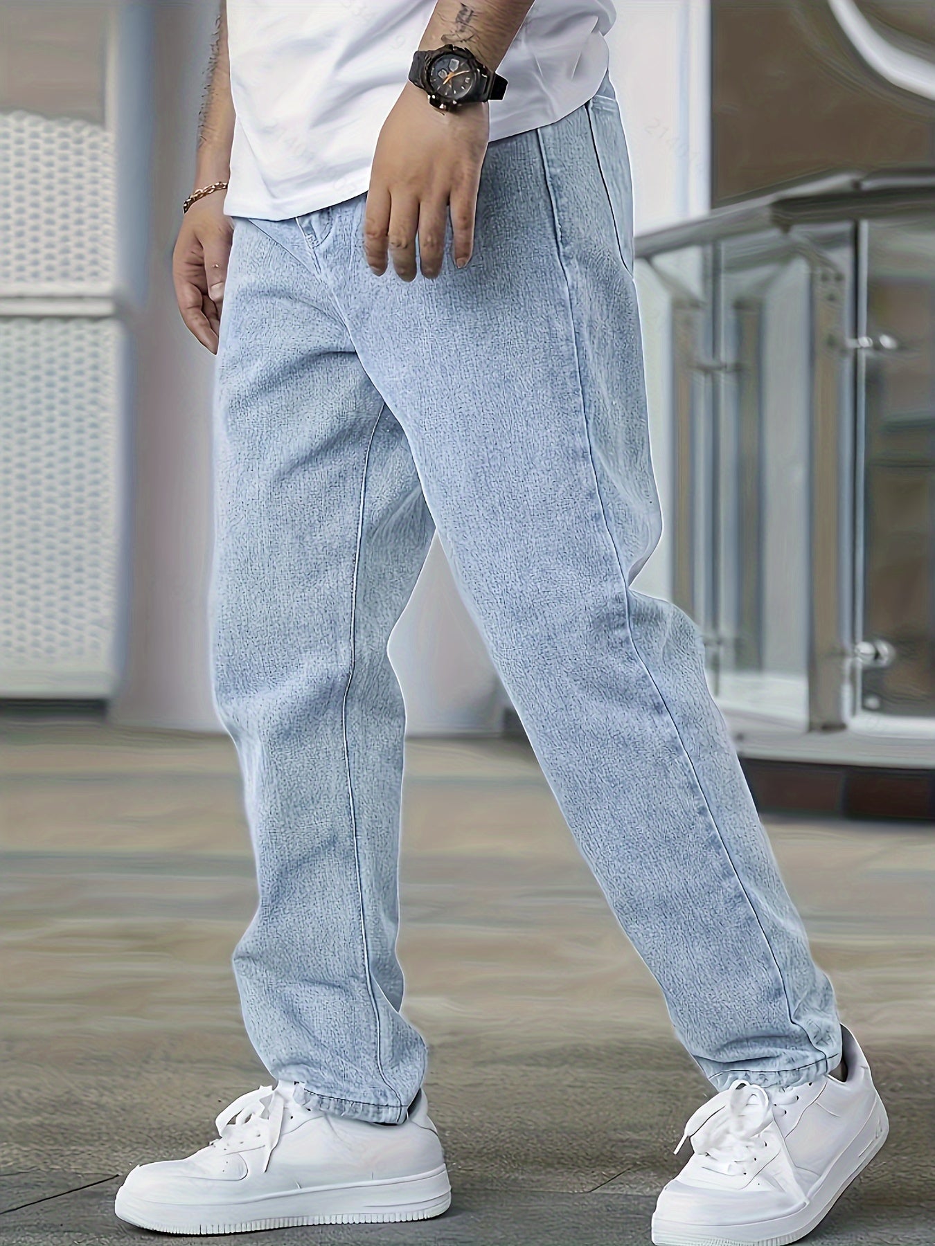 Light Wash Straight Leg Jeans Men