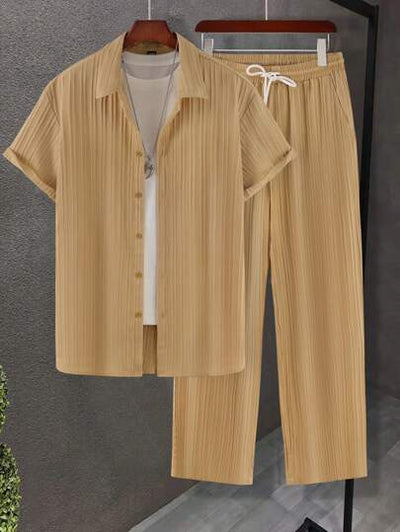 Herren-Button-Up-Hemd und Hose mit Kordelzug von Marco Marino™, vielseitig und stilvoll.