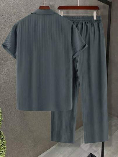 Herren-Button-Up-Hemd und Hose mit Kordelzug von Marco Marino™, vielseitig und stilvoll.
