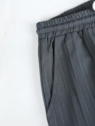 Herren-Button-Up-Hemd und Hose mit Kordelzug von Marco Marino™, vielseitig und stilvoll.