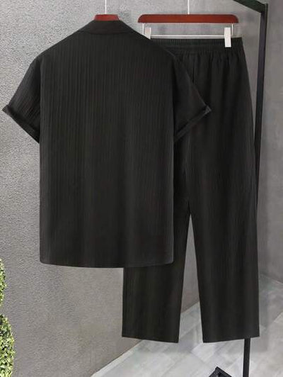 Herren-Button-Up-Hemd und Hose mit Kordelzug von Marco Marino™, vielseitig und stilvoll.