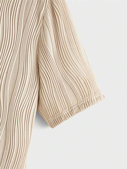 Marco Marino™ Herren Kurzarm-Shirt und Shorts Set in Unifarben für lässige Sommermode.