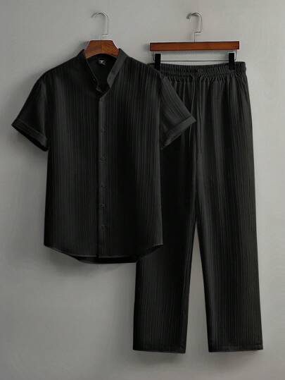 Zweiteiliges Herren-Outfit, Unifarben, atmungsaktiv und vielseitig, von Marco Marino™.