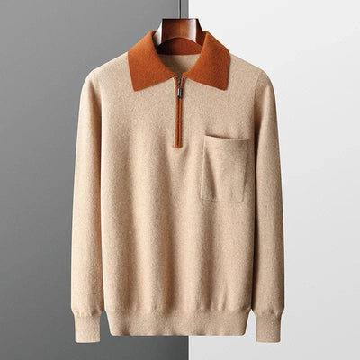 Herren-beiger-Strickpullover-mit-orangem-Kragen-und-Reißverschluss-kombiniert-eleganten-Stil-mit-Komfort