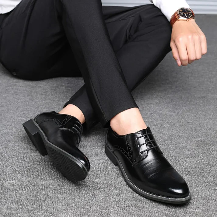 Polished Classic Lace-Up Oxford Office Shoes