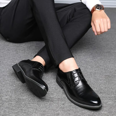 Polished Classic Lace-Up Oxford Office Shoes