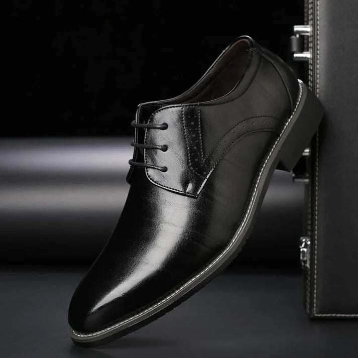 Polished Classic Lace-Up Oxford Office Shoes