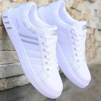 Comfortable Cushioned-Sole Trainers Men with Stripe Accents