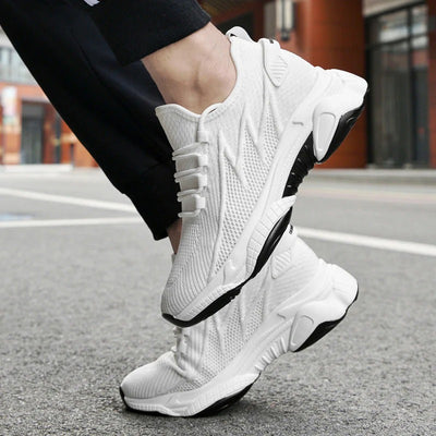 Sportive Look Trainers Men with Breathable Mesh